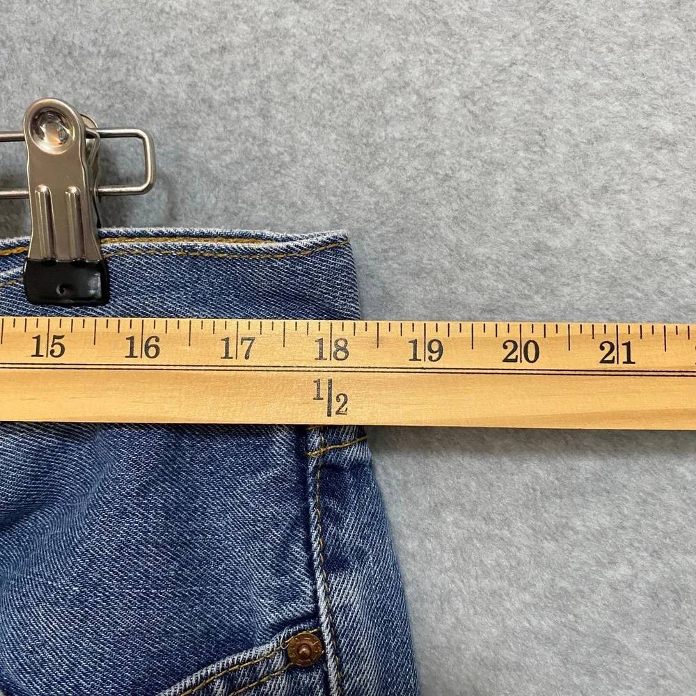 LEVIS 505 Men's‎ 36x32 Straight Leg Classic Fit 100% Cotton Denim Blue Jeans